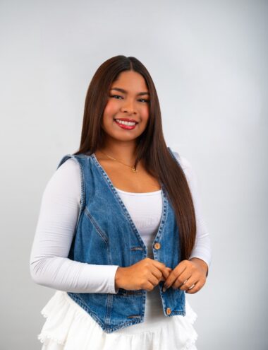 María Camila Cermeño  | SEO Analyst